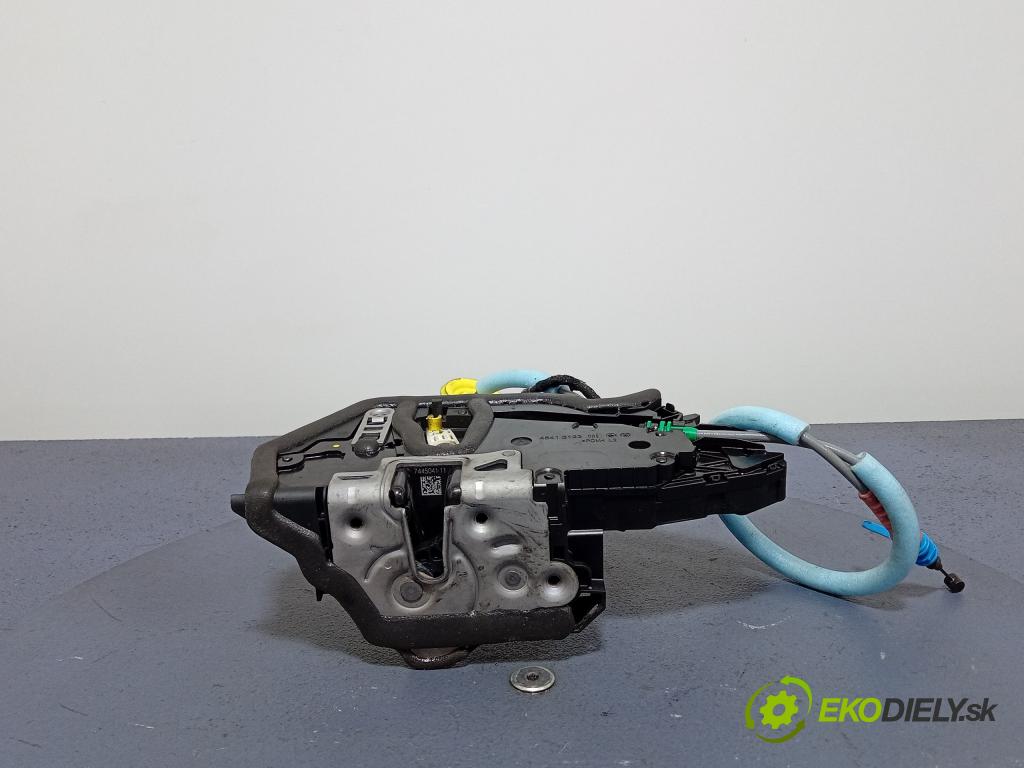 Bmw Seria 1 2020 zámek dveře před Levý: 7445041