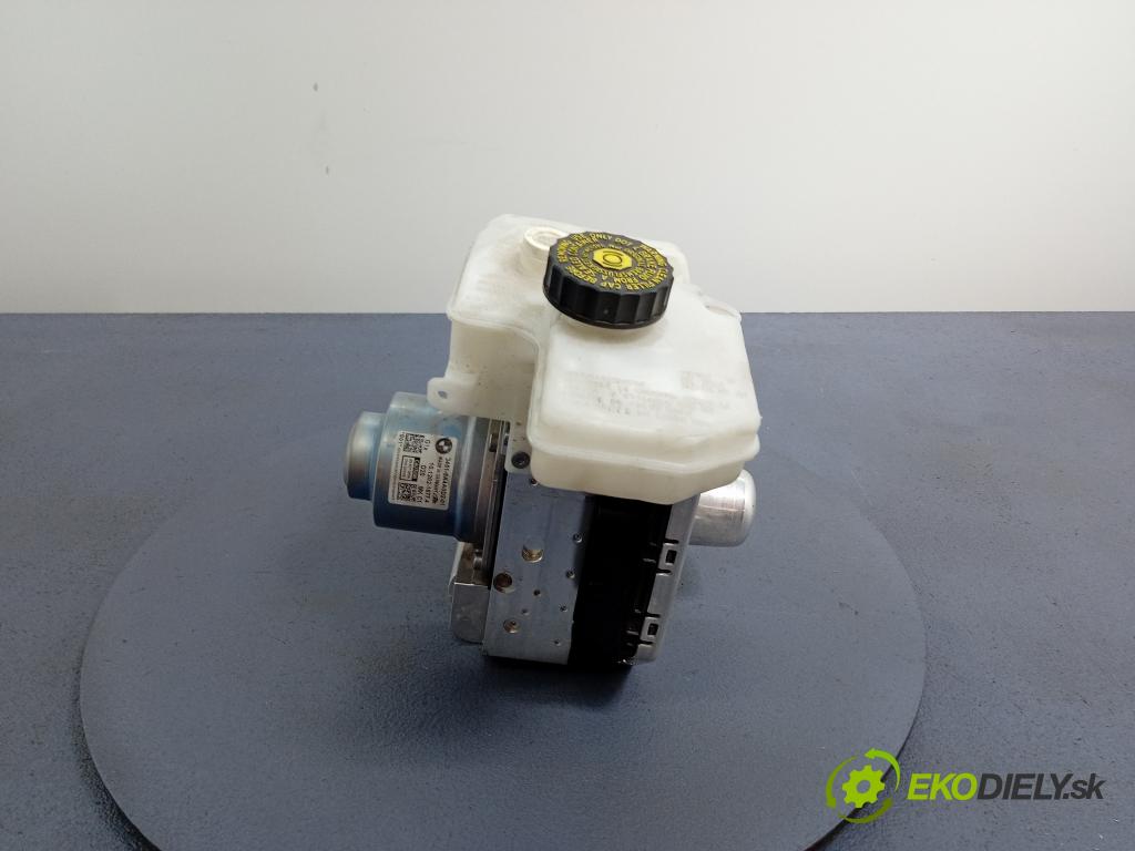 Bmw Seria 7 2021 servo Brzdní: 5A4A0D2