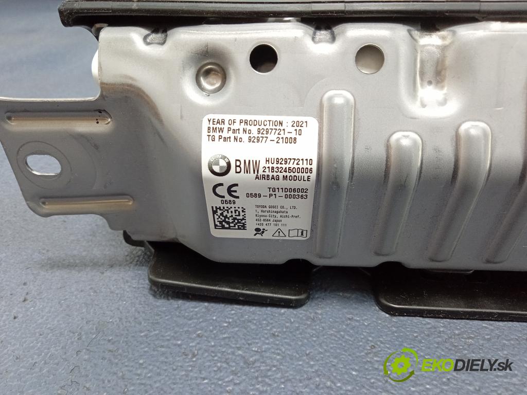 Bmw Seria 7 2021 kokpit,pristrojová doska Distribúcia: 9320448