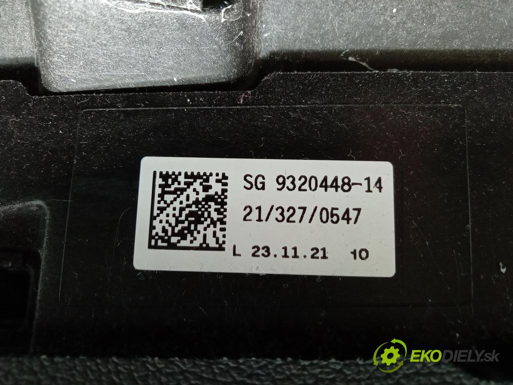 Bmw Seria 7 2021 kokpit,pristrojová doska Distribúcia: 9320448