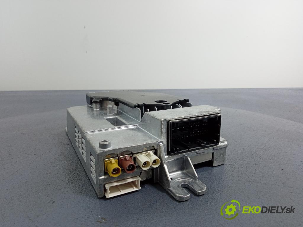Bmw Seria 7 2021 Zesilovač: Rádio: Navigacia: 5A57037
