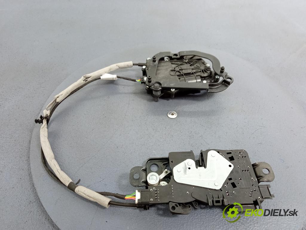 Bmw Seria 7 2021 zámek Klapky: kufr 7441014