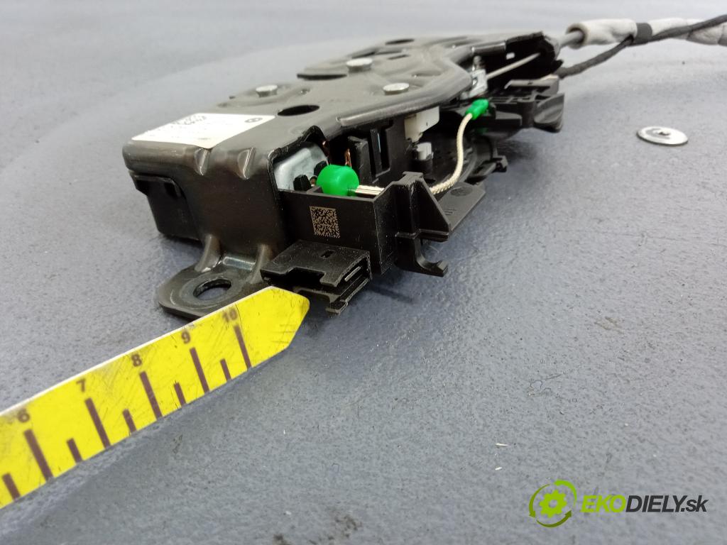 Bmw Seria 7 2021 zámek Klapky: kufr 7441014