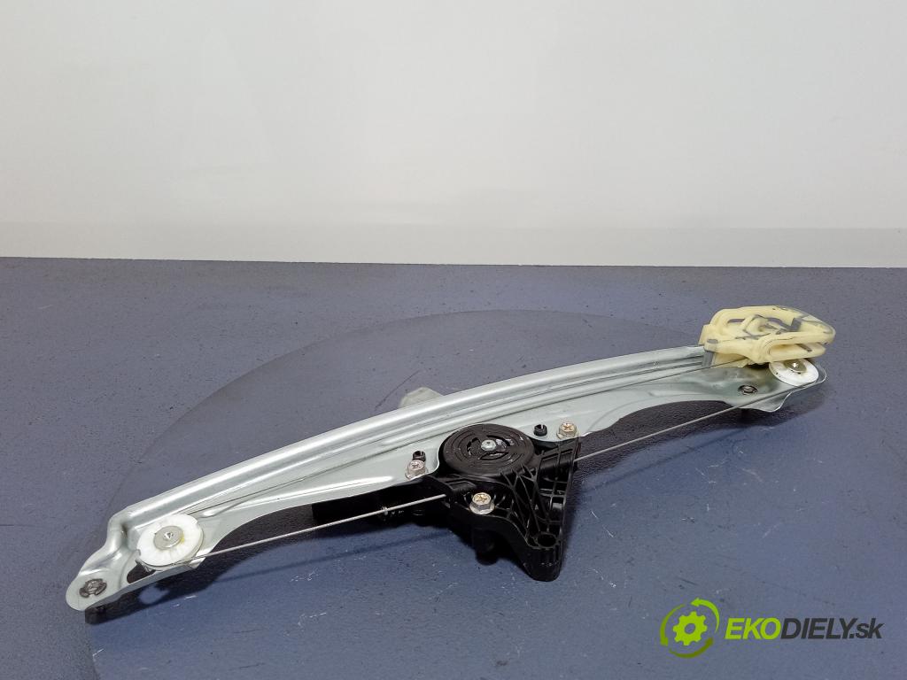 Opel Insignia 2020 mechanismus stahování Sklenka: Zad: v pravo: 39176508