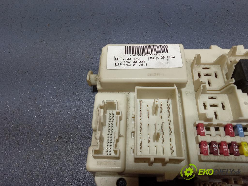 Ford Focus 2007 skříňka Pojistky 4M5T14A073AH