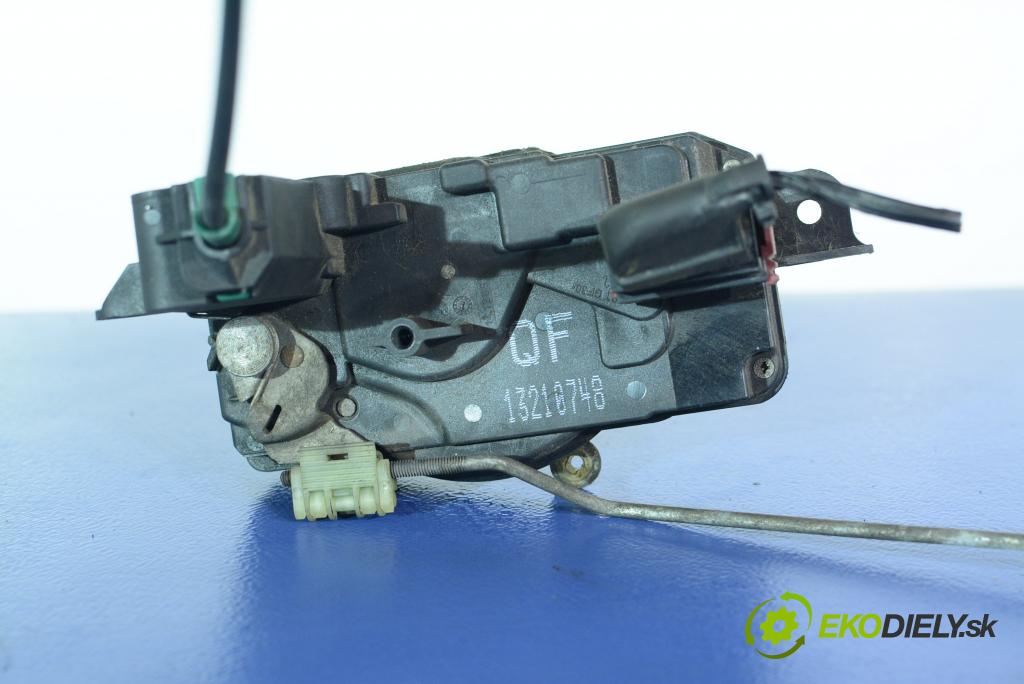 Opel Astra 2007 zámek dveře před Levý: 13210748