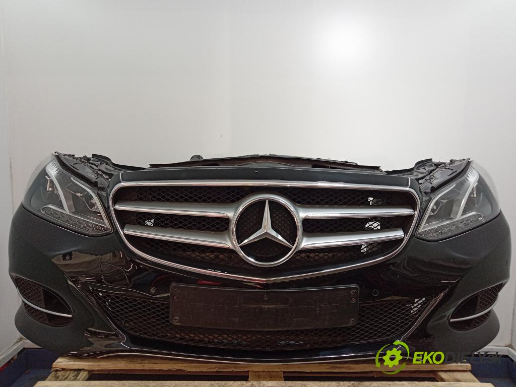 Mercedes E-klasa 2013 výztuha Čelní / stěna Přední 212620022