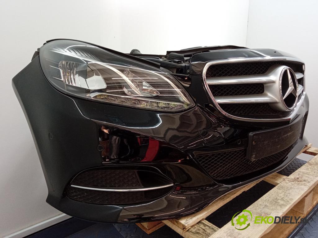 Mercedes E-klasa 2013 výztuha Čelní / stěna Přední 212620022
