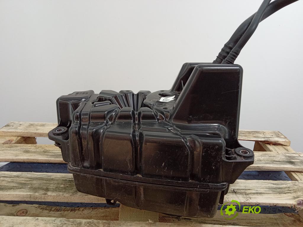 Opel Insignia 2020 Nádrž: AdBlue 84692870