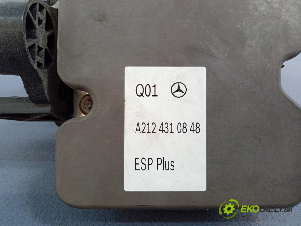 Mercedes E-klasa 2013 čerpadlo ABS x A2124310848