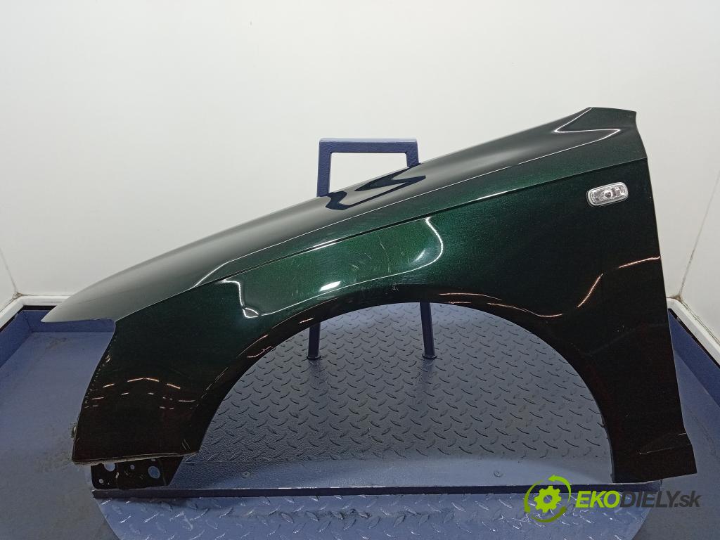 Audi A6 2005 blatnik před Levý: 