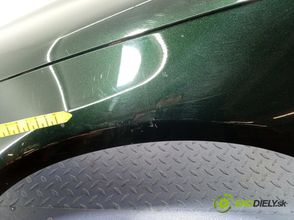 Audi A6 2005 blatnik před Levý: