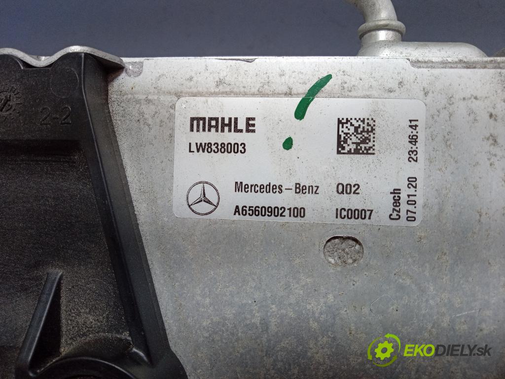 Mercedes Cls 2020 chladič Vzduch: A6560102202