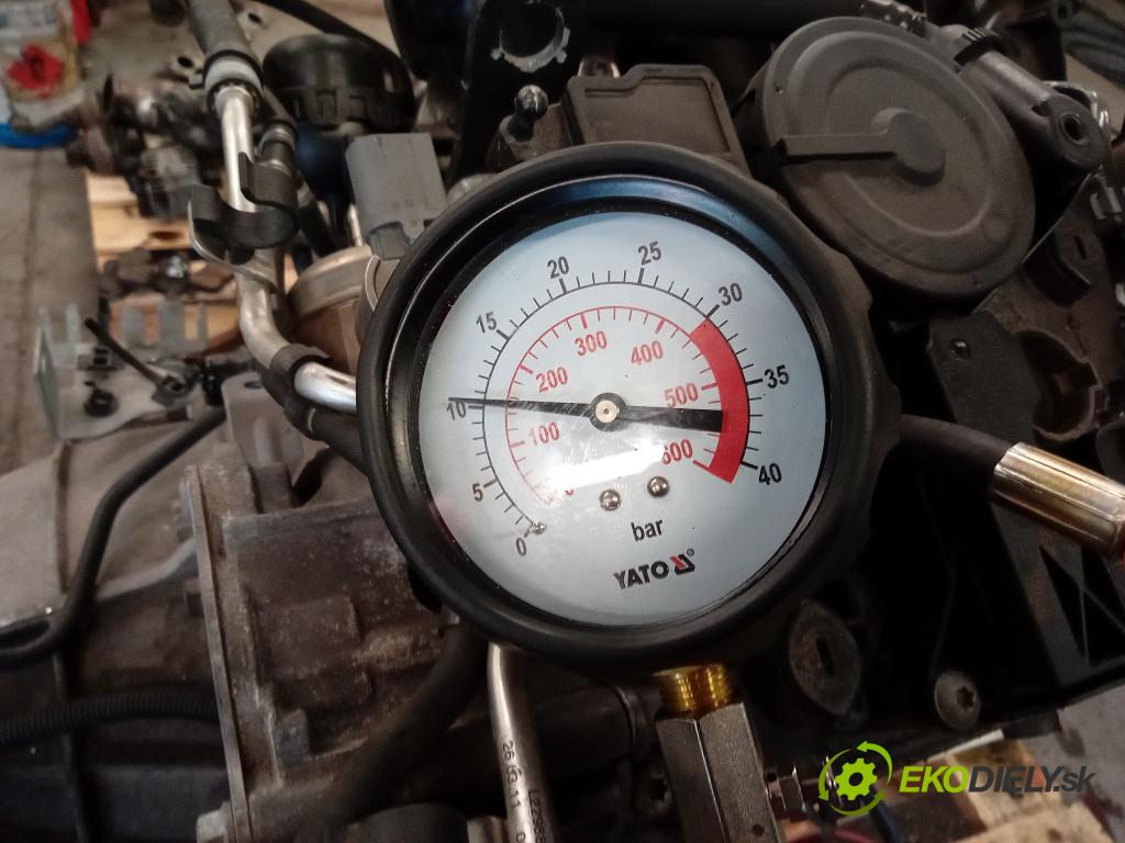 Audi A4 2011 motor Benzín