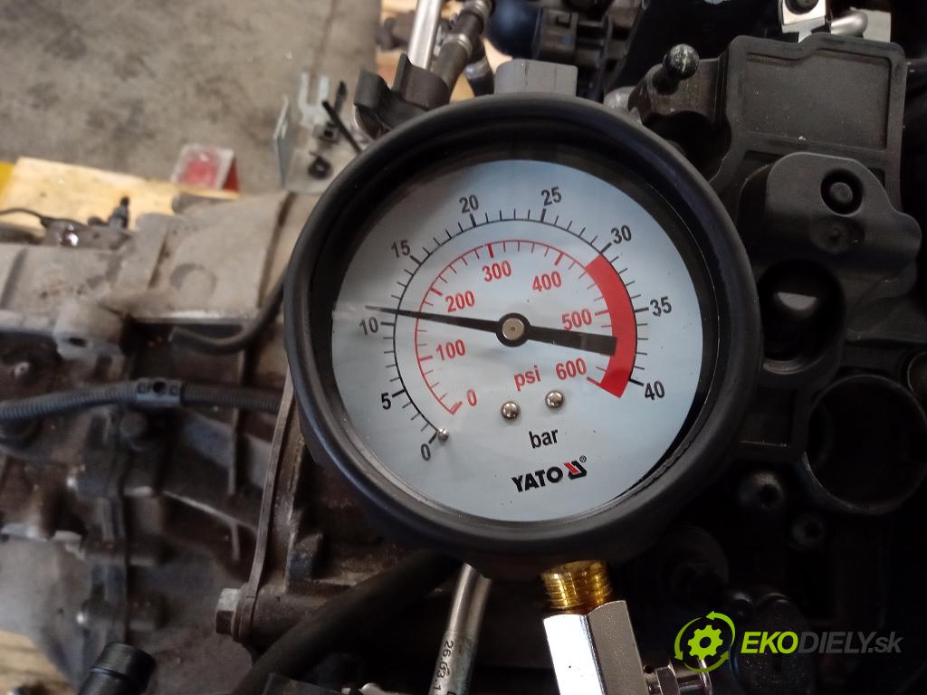 Audi A4 2011 motor Benzín