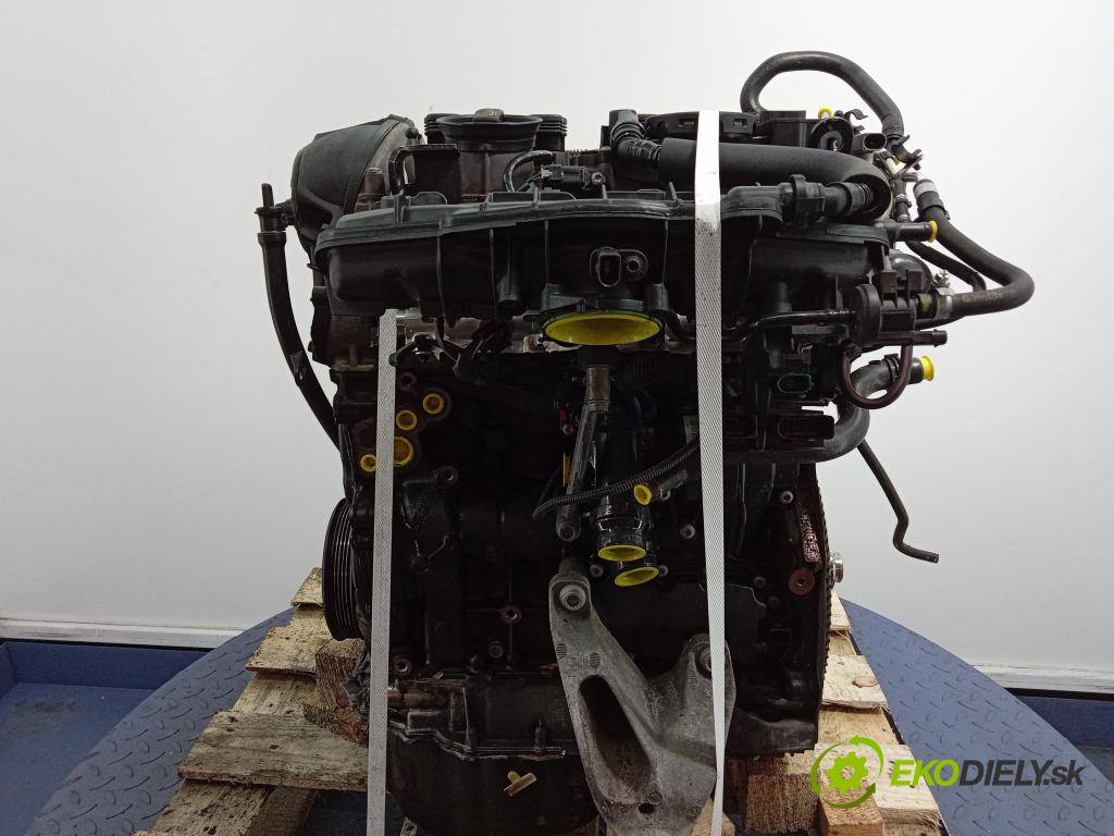 Audi A4 2011 motor Benzín