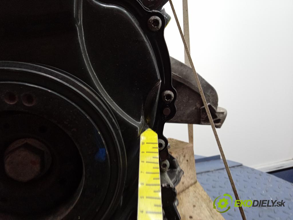 Audi A4 2011 motor Benzín