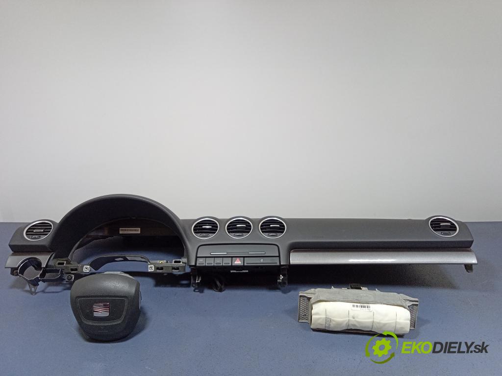 Seat Exeo 2009 kokpit,pristrojová doska Distribúcia: 3R0880204
