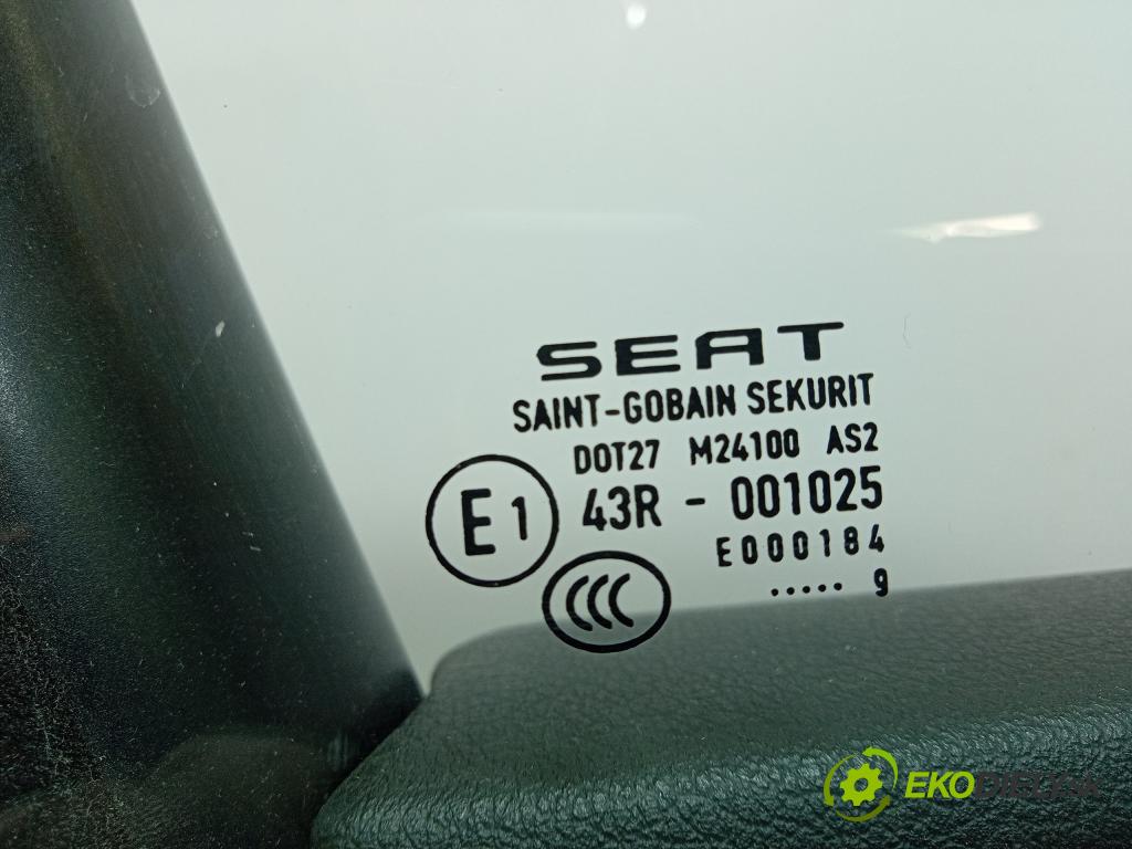 Seat Exeo 2009 dvere Predné Správny: 01