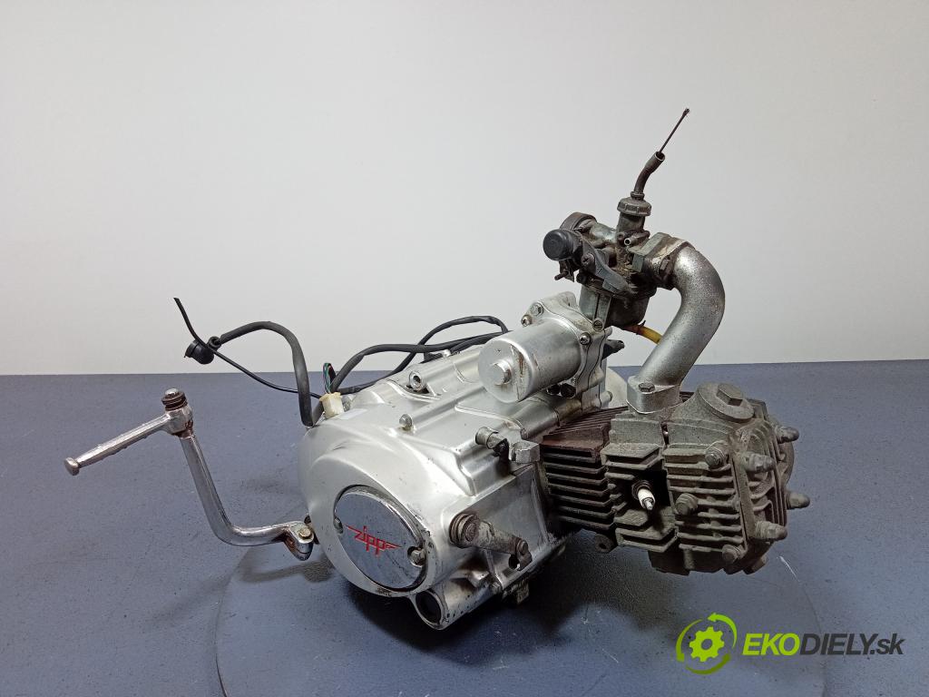 Romet motors Blu city 2014 motor Benzín 01