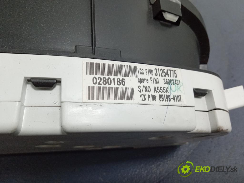 Volvo S40/V40 2009 prístrojovka/ budíky 31254775