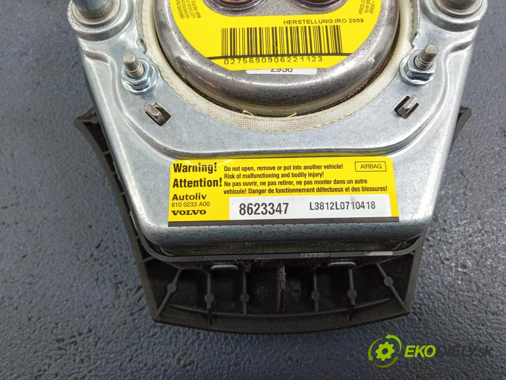 Volvo S40/V40 2009 kokpit,pristrojová doska Distribúcia: 30722599