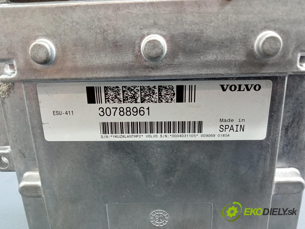 Volvo S40/V40 2009 riadiaca jednotka Motor: 30788961