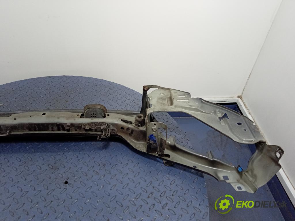 Volvo S40/V40 2009 výztuha Čelní / stěna Přední 01
