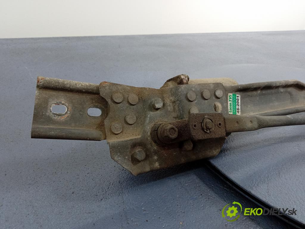 Tata Safari 2004 mechanizmus motor: Stierače: Predné 26071203