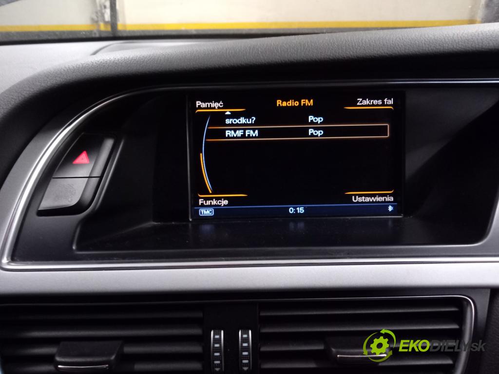 Audi A4 2015 Zobrazit: Rádio: / GPS 8R0919604A