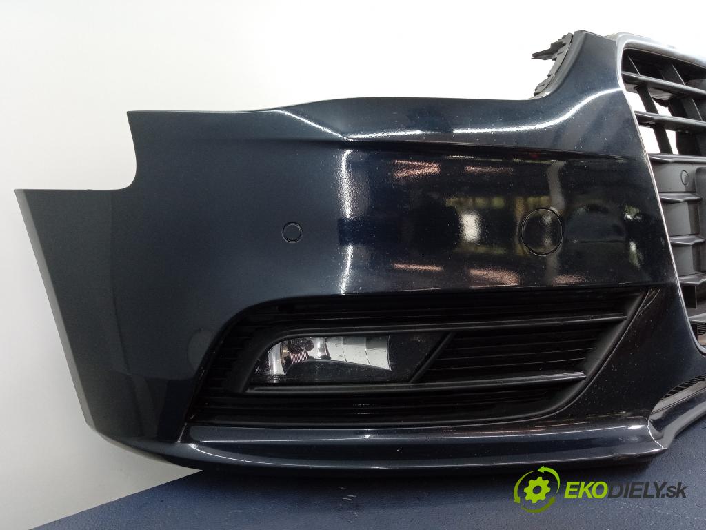 Audi A4 2015 nárazník Predné 8K0807437AA