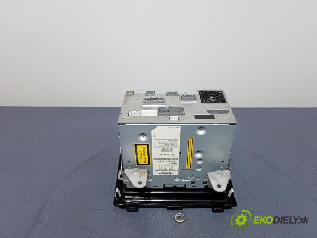Honda Cr-v 2011 Radio I Navigácia: 39540-SWA-E050
