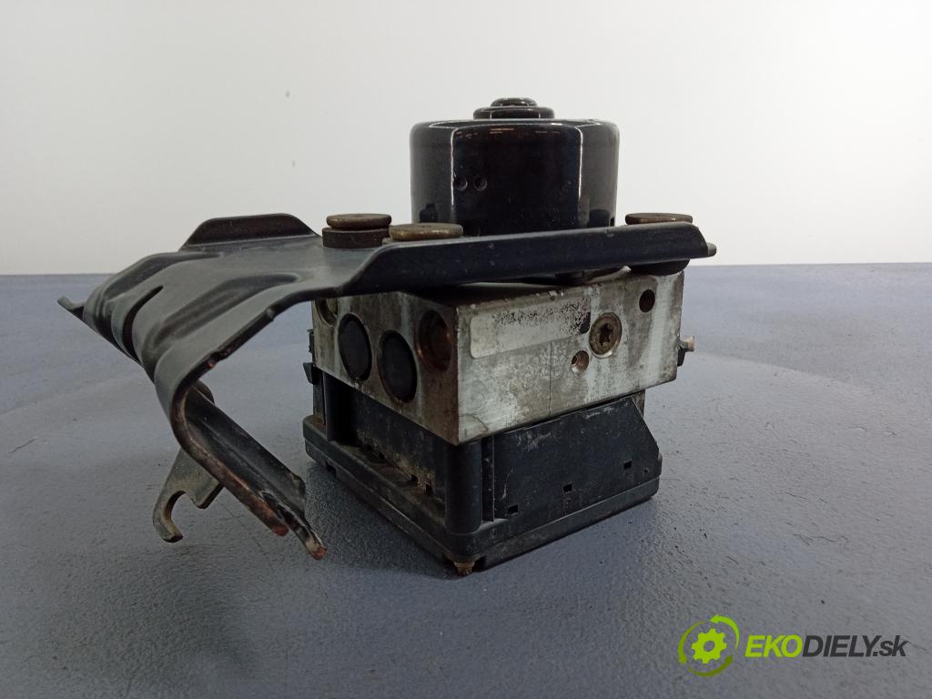 Volvo S70/V70 1998 čerpadlo ABS x 9472095