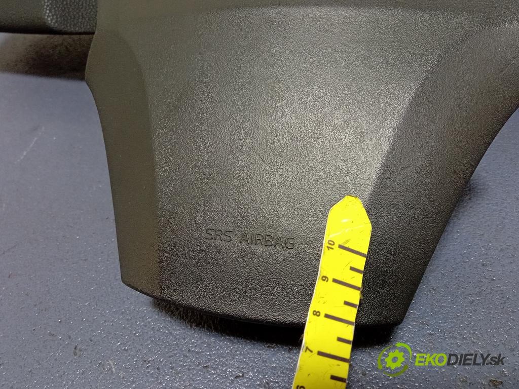 Volvo V50 2007 kokpit,pristrojová doska 8623347