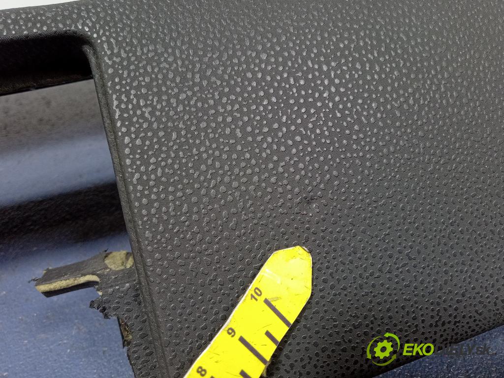 Volvo V50 2007 kokpit,pristrojová doska 8623347
