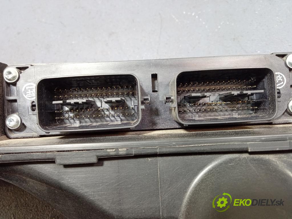 Mazda 3 2008 riadiaca jednotka Motor: 100140-9361