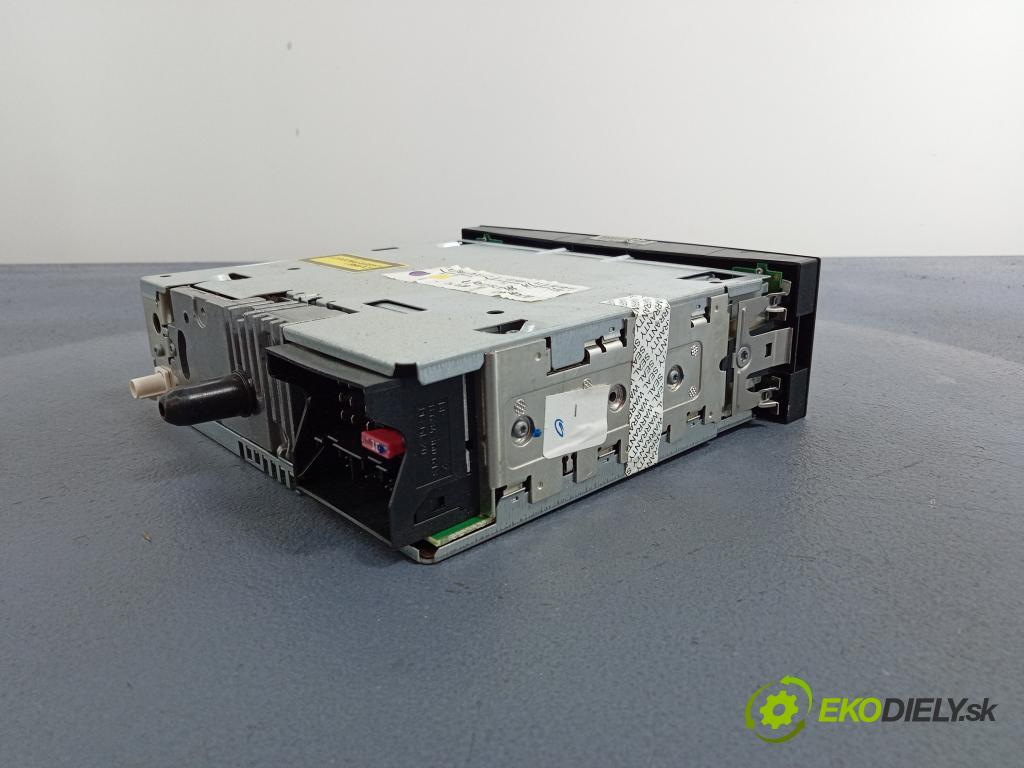 Citroen C4 2005 Radio I Navigácia: 9647521077