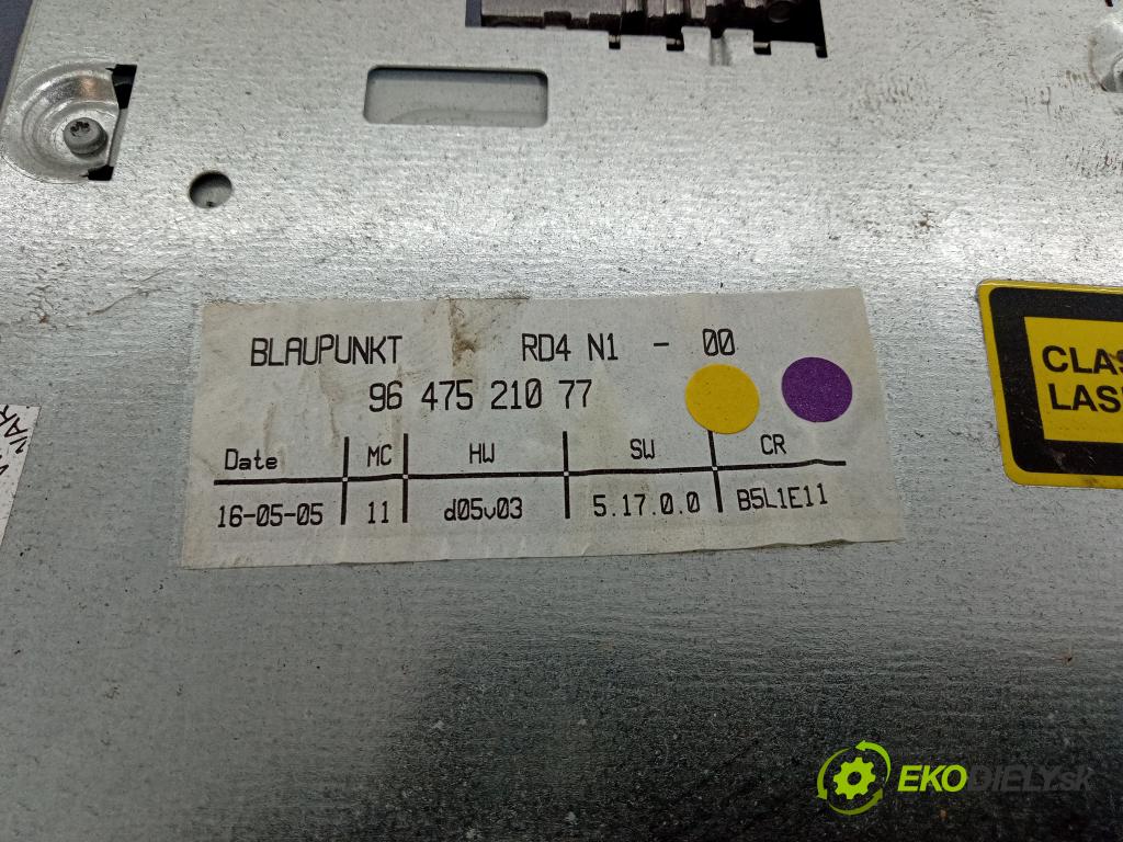 Citroen C4 2005 Radio I Navigácia: 9647521077