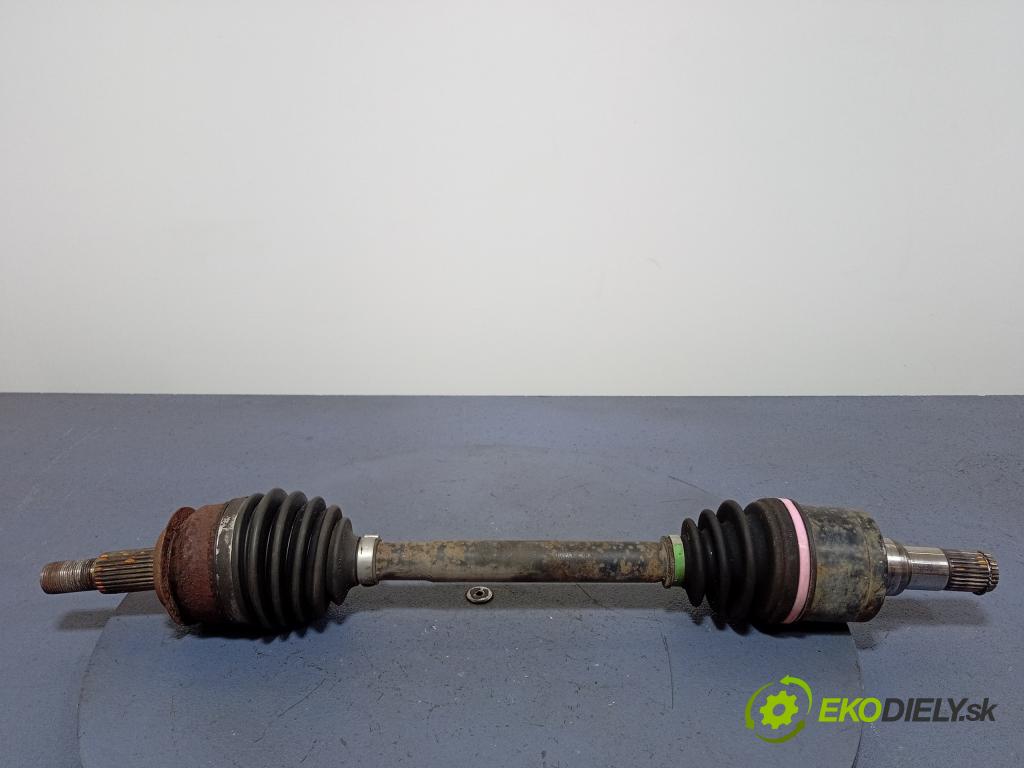 Mazda 3 2014 poloos ľavá Predné 01
