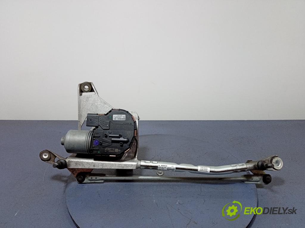 Audi Q7 2021 mechanismus motorek Stěrače: před 4M8955023