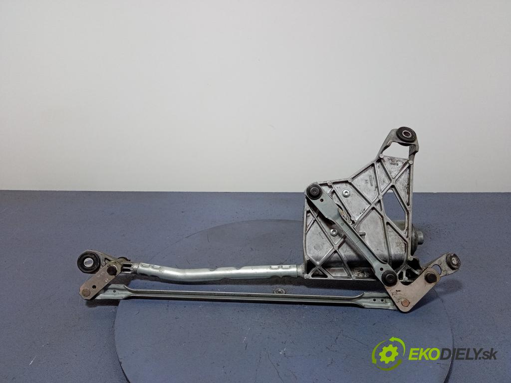 Audi Q7 2021 mechanismus motorek Stěrače: před 4M8955023