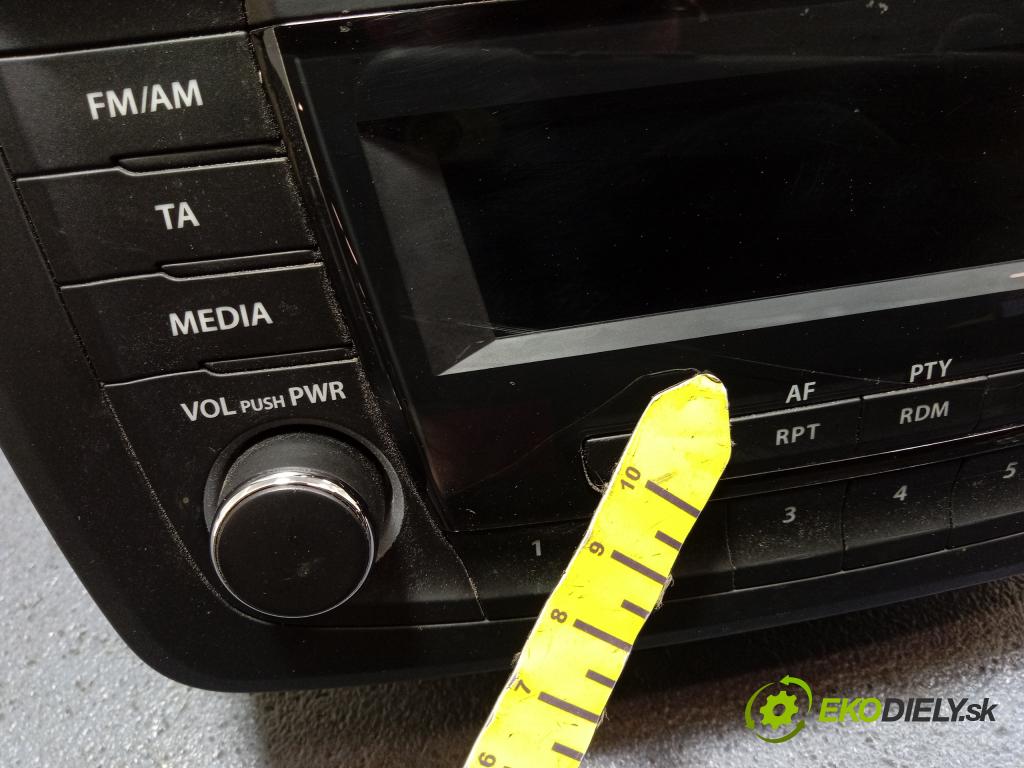 Suzuki Baleno 2019 Radio I Navigácia: 39101-68PF3