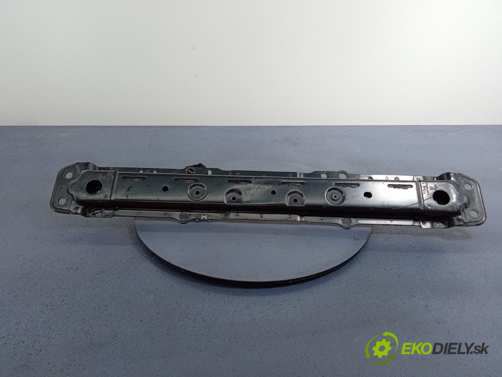 Audi Q7 2021 výztuha Čelní / stěna Přední 4M0801387F