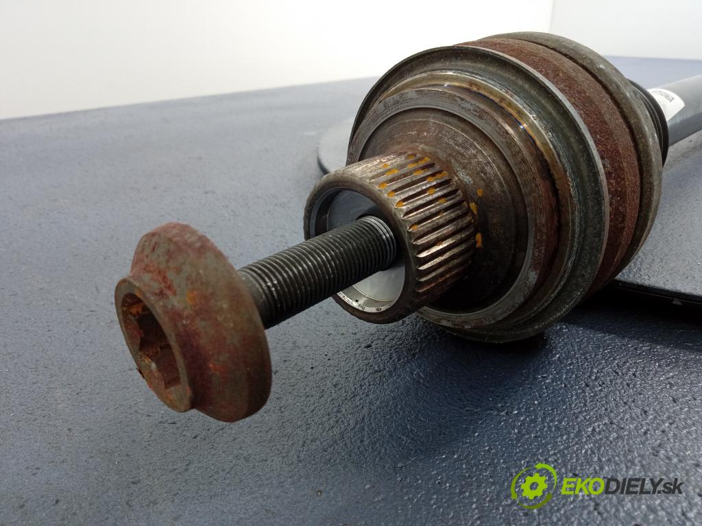 Audi Q7 2021 poloos Prava: zad 4M0501203D