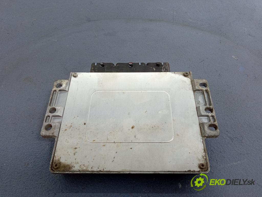 Peugeot 206 2005 riadiaca jednotka Motor: 9656972580