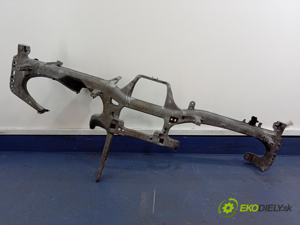 Mercedes GLS-Klasa 2020 kokpit,pristrojová doska A1676808603