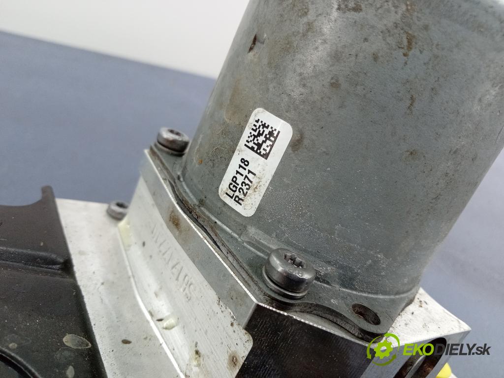 Bmw X3 2021 čerpadlo ABS x 5A35860