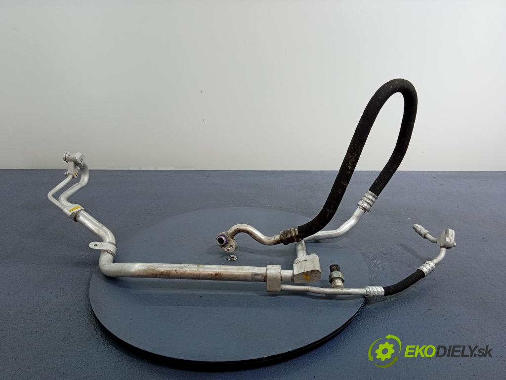 Bmw X3 2021 rúrka Klimatizácia: 9484073