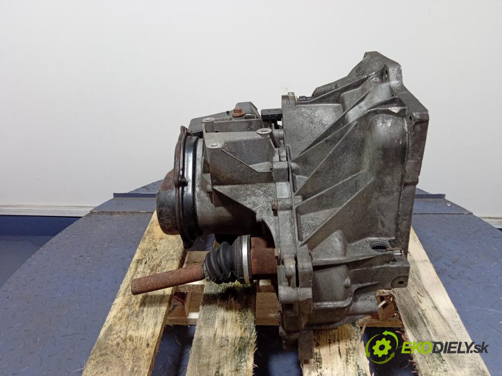 Mazda 2 2006 prevodovka Výbava: Manualna 01