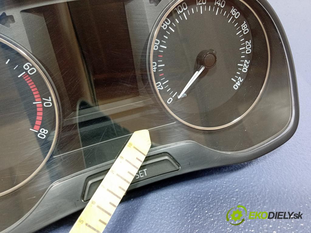 Skoda Fabia 2017 prístrojovka/ budíky 6V0920730B